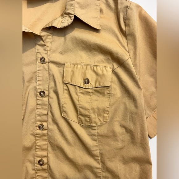 New York & Company Madison Shirt Tan Button-Up Short-Sleeve Women’s Size Medium - Picture 3 of 16